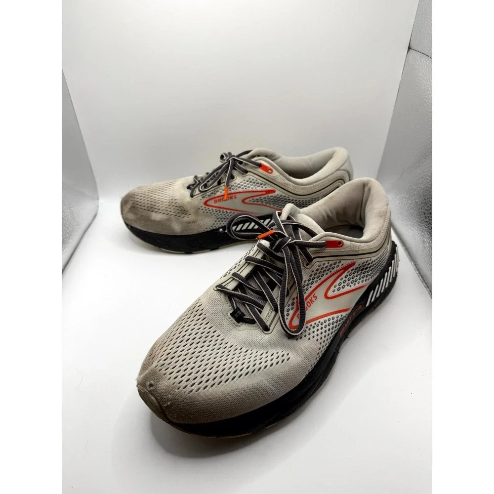 Brooks Beast GTS 23 1104011D030 Mens 9 D Sneaker Gray Scarlet Mesh Running Shoes